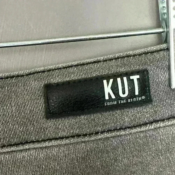 Kut From The Kloth High Rise Elizabeth Ankle Staight Leg (436) - Picture 13 of 16